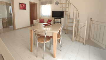 APARTAMENT STRADA XXX GENNAIO – DALIA - (CASA VACANȚĂ EDERA)