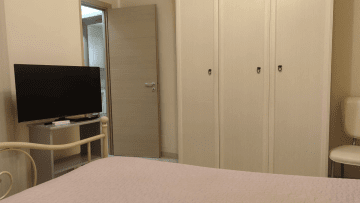 APPARTAMENTI VIA GATTI – ORCHIDEA - (CASA VACANZA EDERA)