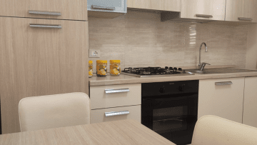 APPARTAMENTI VIA GATTI – ORCHIDEA - (CASA VACANZA EDERA)