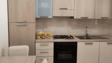 APPARTAMENTI VIA GATTI – ORCHIDEA - (CASA VACANZA EDERA)