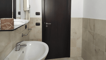 RESIDENCE MUCARIA in VALDERICE - Einzimmer-Wohnung