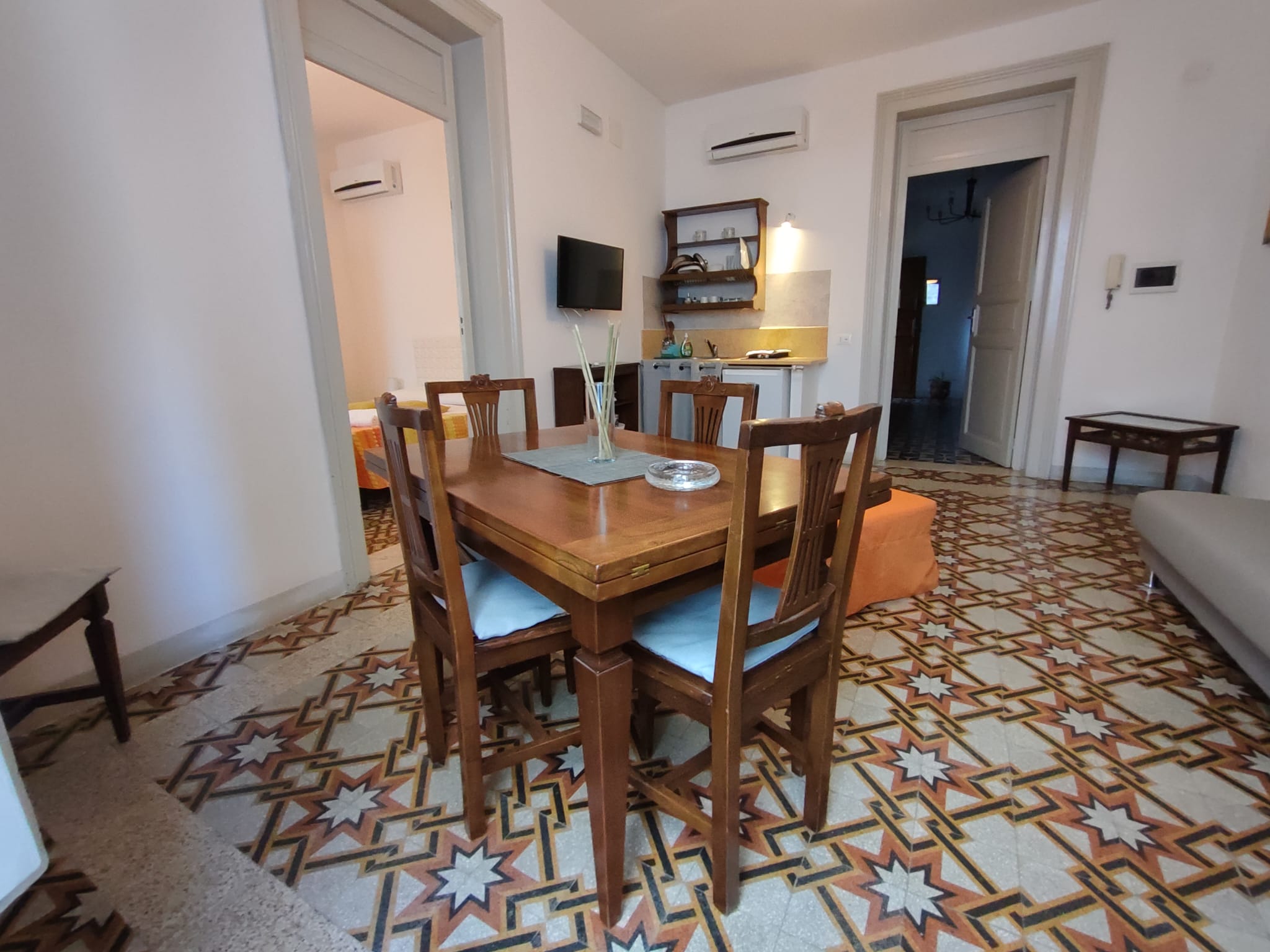 Angelo Apartments - CORSO